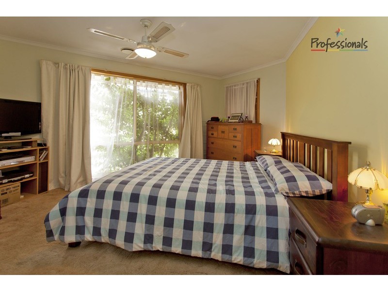 50 High Street, Chiltern VIC 3683