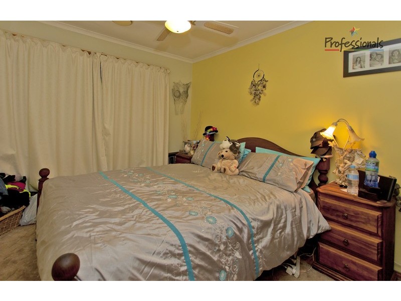 50 High Street, Chiltern VIC 3683