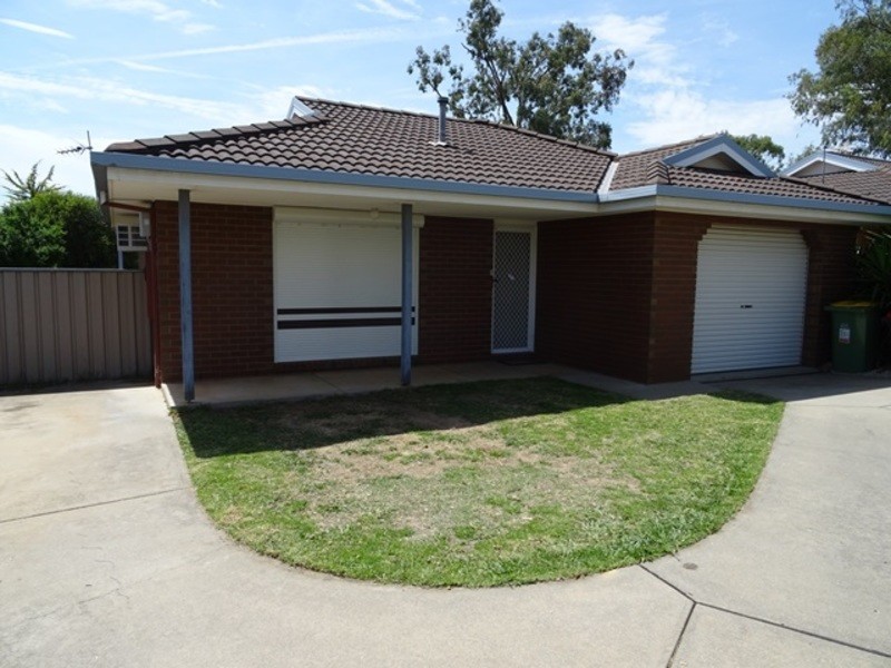 2/13 Kingsbury Court, Wodonga VIC 3690