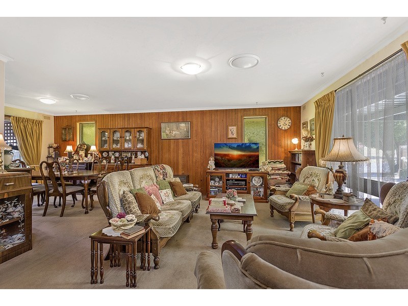 55 Emerald Avenue, Wodonga VIC 3690