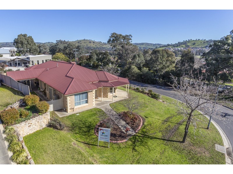 10 Donnington Drive, Wodonga VIC 3690