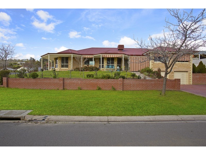 10 Donnington Drive, Wodonga VIC 3690