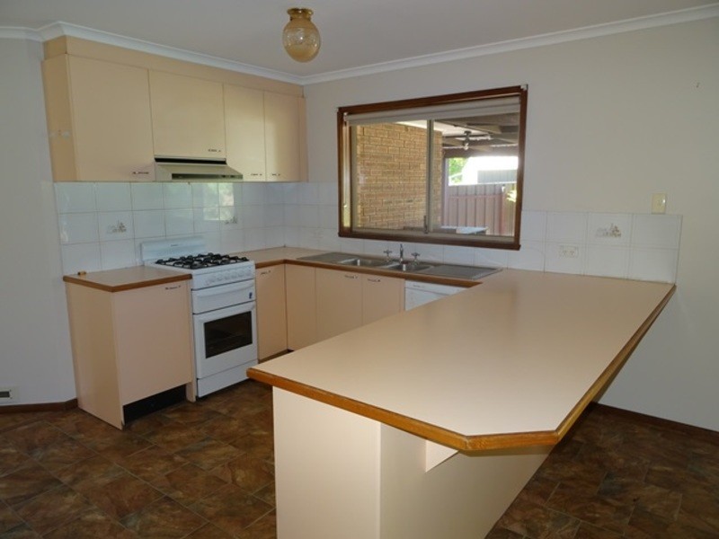 6 David Place, Wodonga VIC 3690