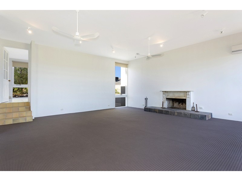 15 Stafford Road, Albury NSW 2640