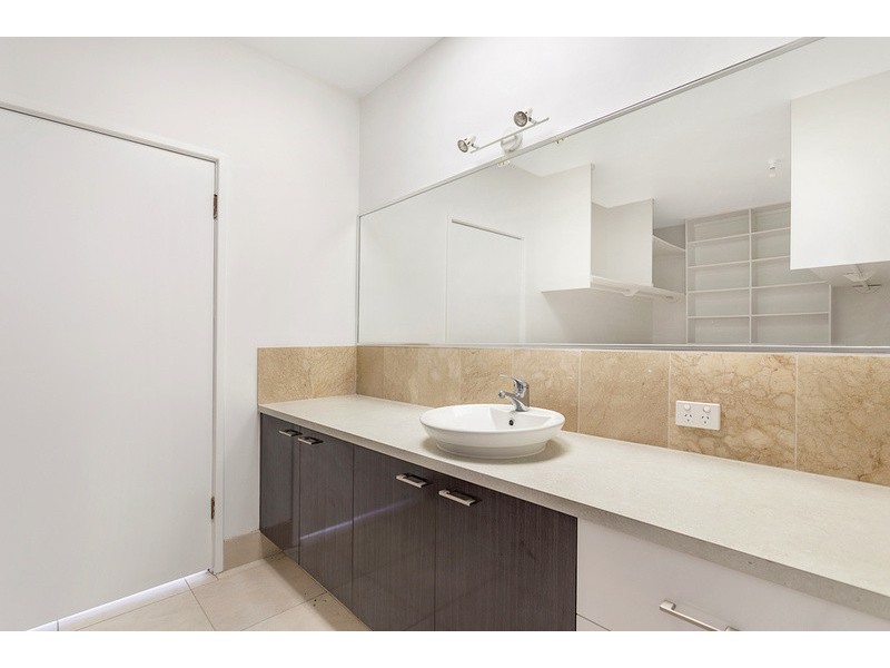 15 Stafford Road, Albury NSW 2640
