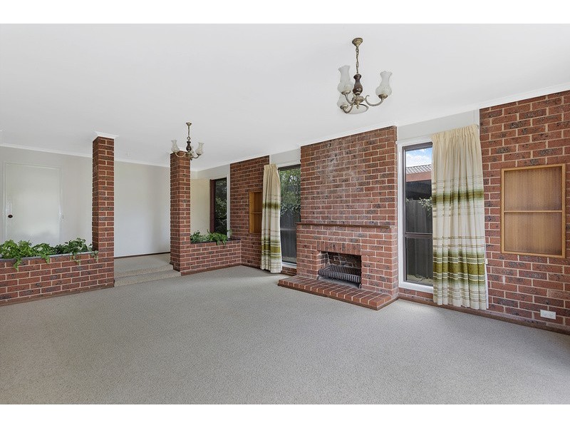 1 Garnet Circuit, Wodonga VIC 3690