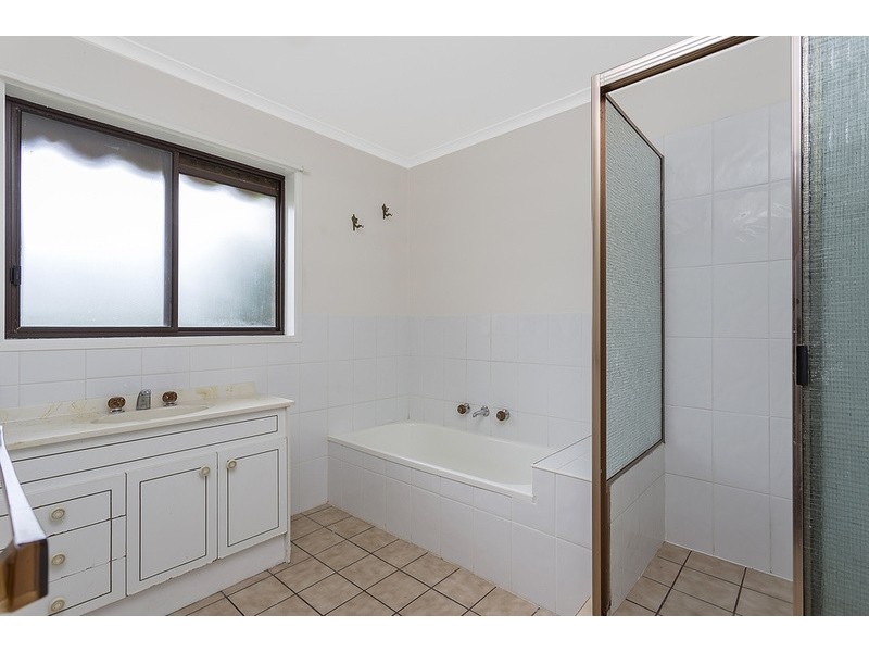 1 Garnet Circuit, Wodonga VIC 3690