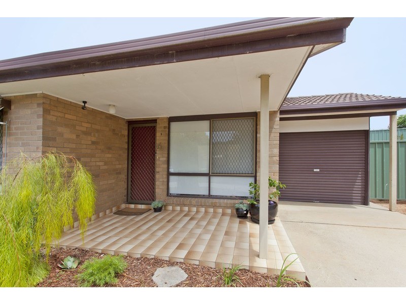 2/904 Doland Street, Albury NSW 2640