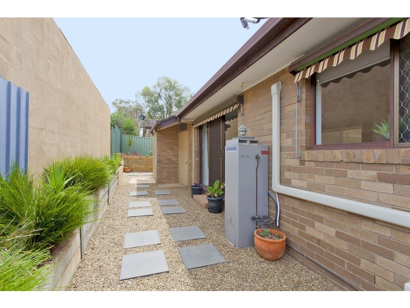 2/904 Doland Street, Albury NSW 2640