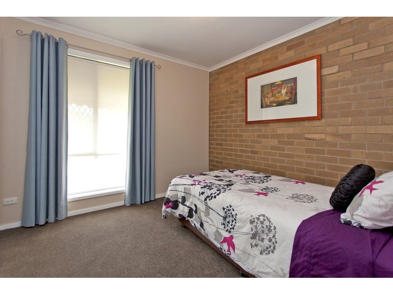 2/904 Doland Street, Albury NSW 2640