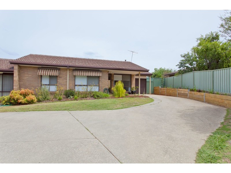 2/904 Doland Street, Albury NSW 2640