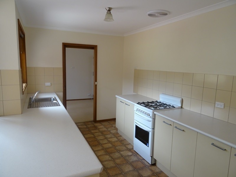 23 Garnet Circuit, Wodonga VIC 3690