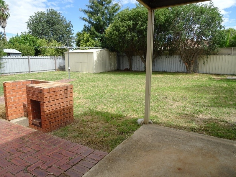 23 Garnet Circuit, Wodonga VIC 3690