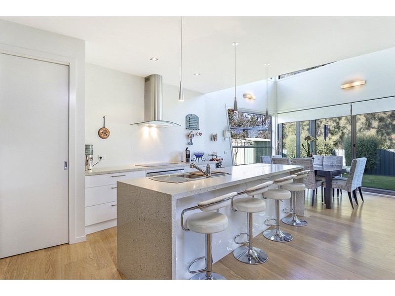 2 Parkland Drive, Wodonga VIC 3690