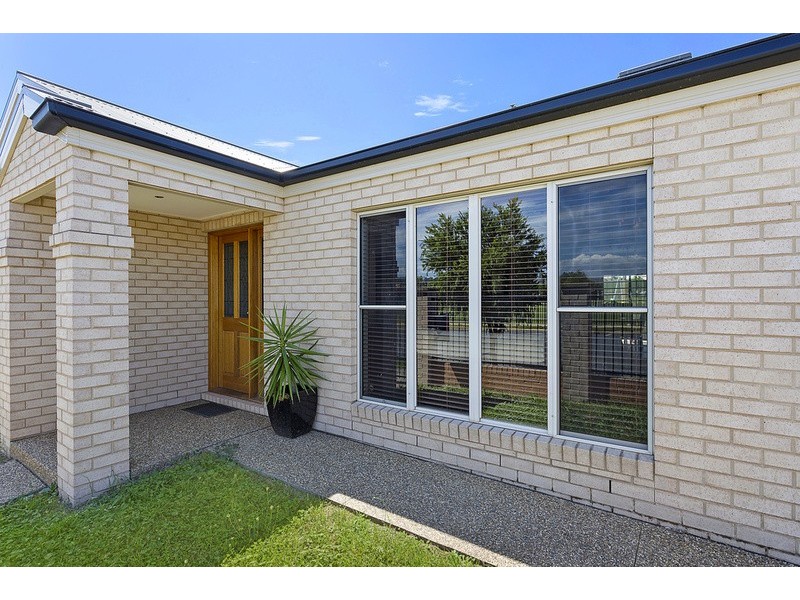 90 Woodland Street, Wodonga VIC 3690