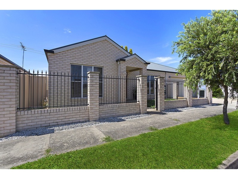 90 Woodland Street, Wodonga VIC 3690