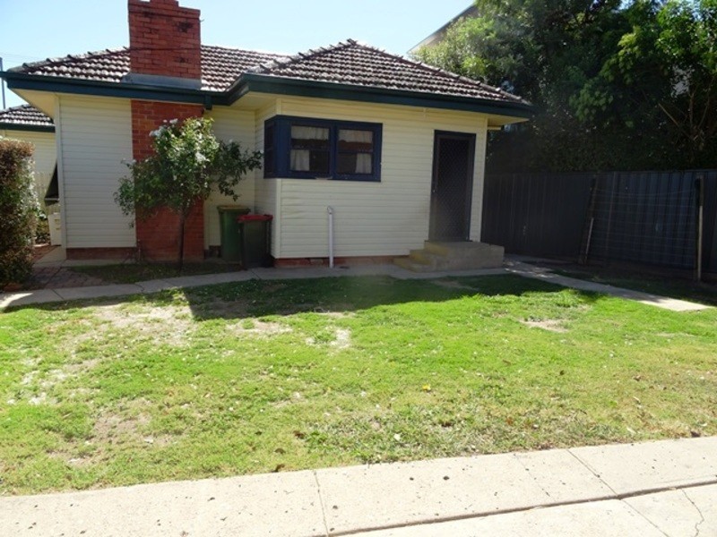 2/23A Thomas Mitchell Drive, Wodonga VIC 3690