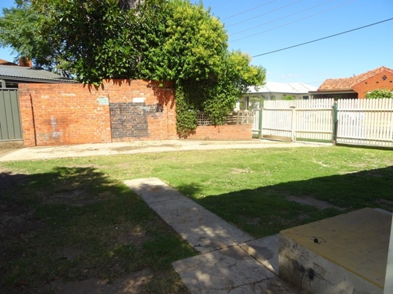 2/23A Thomas Mitchell Drive, Wodonga VIC 3690
