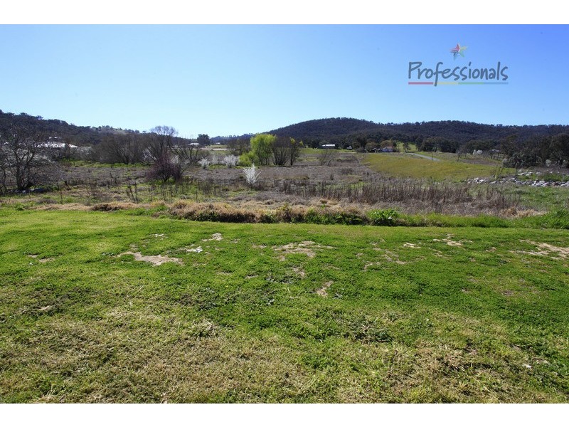 2/776 Centaur Road, Lavington NSW 2641