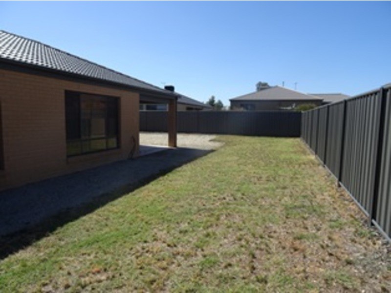 3 Barmah Place, Wodonga VIC 3690