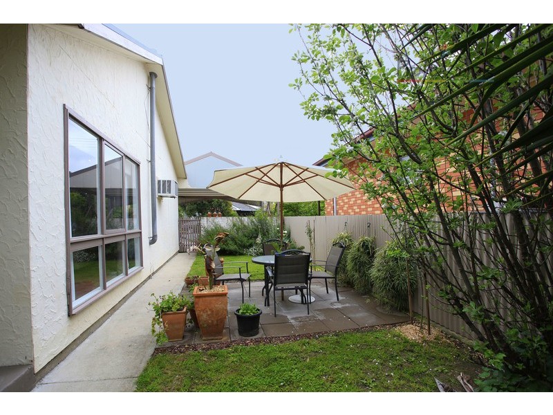 22 Schubert Crescent, Wodonga VIC 3690