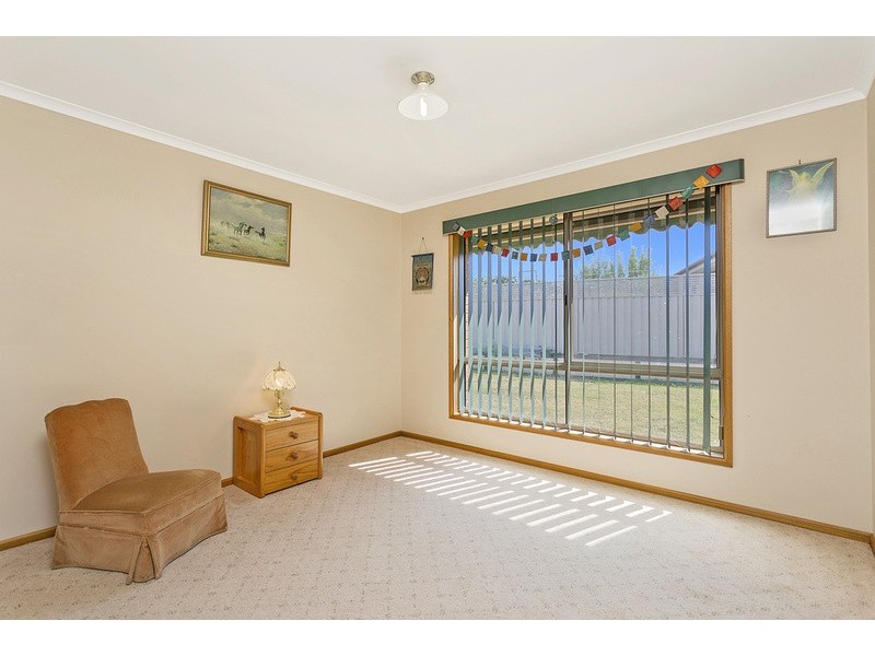 15 Falcon Circuit, Wodonga VIC 3690