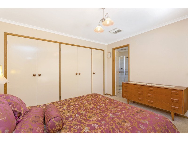 15 Falcon Circuit, Wodonga VIC 3690