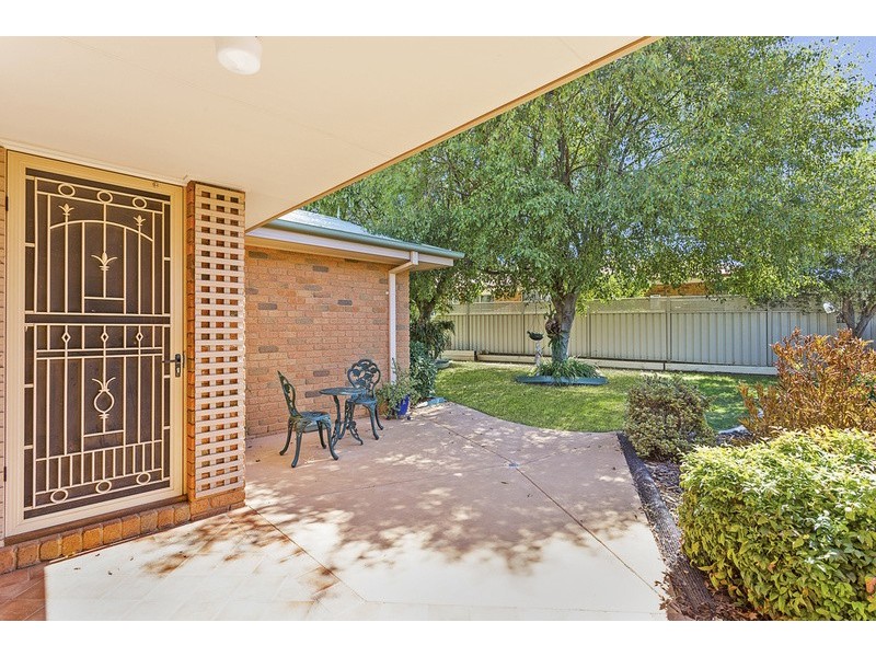 15 Falcon Circuit, Wodonga VIC 3690