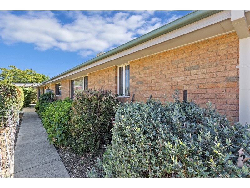 15 Falcon Circuit, Wodonga VIC 3690
