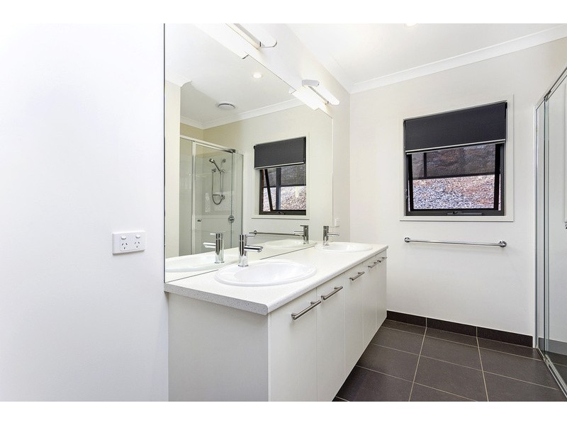 11 Peregrine Place, Wodonga VIC 3690