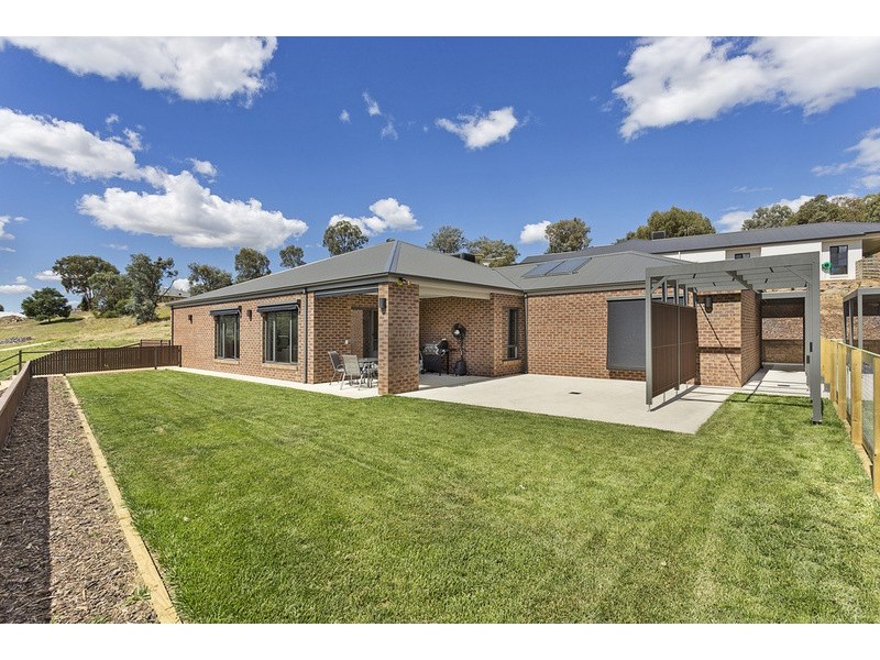 11 Peregrine Place, Wodonga VIC 3690