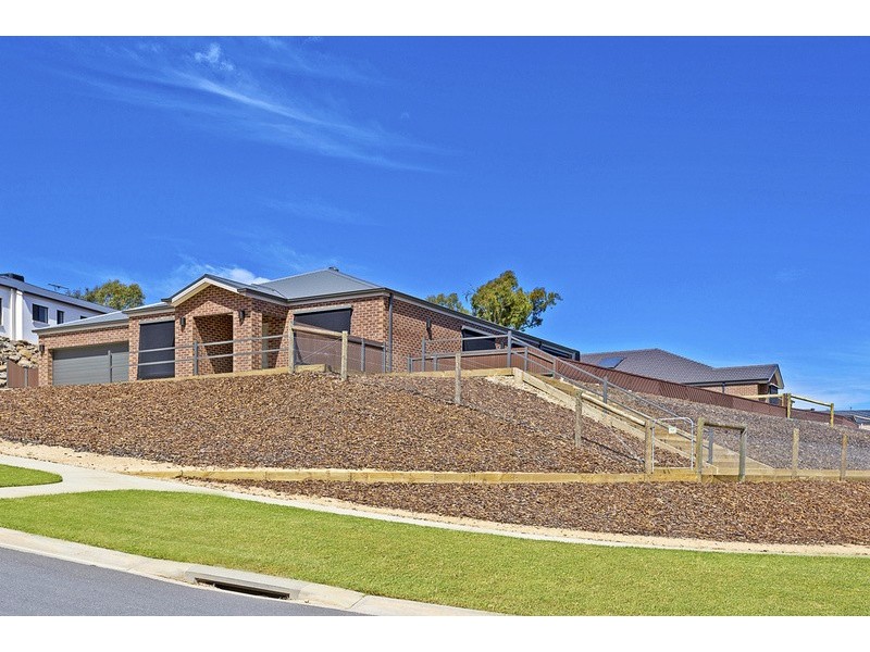 11 Peregrine Place, Wodonga VIC 3690