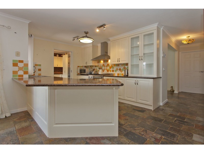 19 Thrush Court, Wodonga VIC 3690