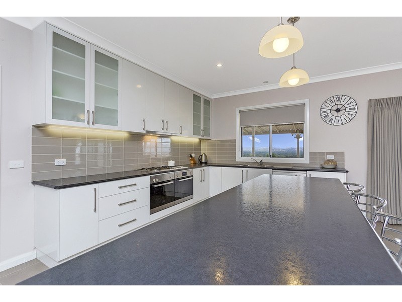 112 Coyles Road, Wodonga VIC 3690