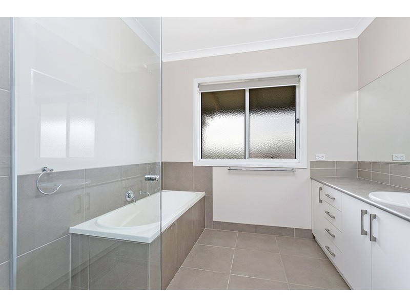 112 Coyles Road, Wodonga VIC 3690