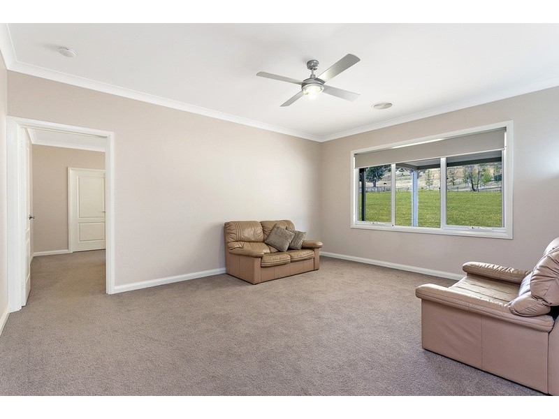 112 Coyles Road, Wodonga VIC 3690