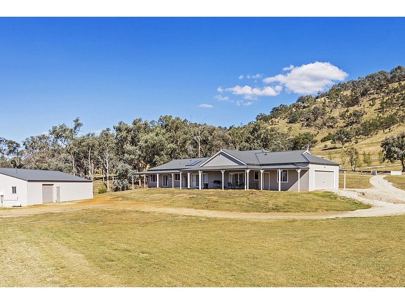 112 Coyles Road, Wodonga VIC 3690
