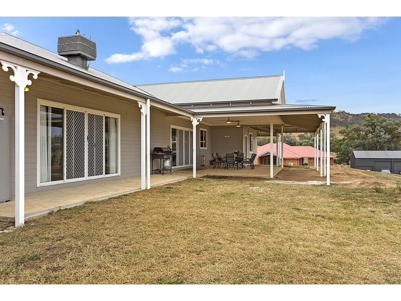 112 Coyles Road, Wodonga VIC 3690
