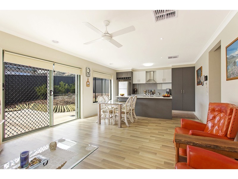 40 Lysterfield Lane, Wodonga VIC 3690