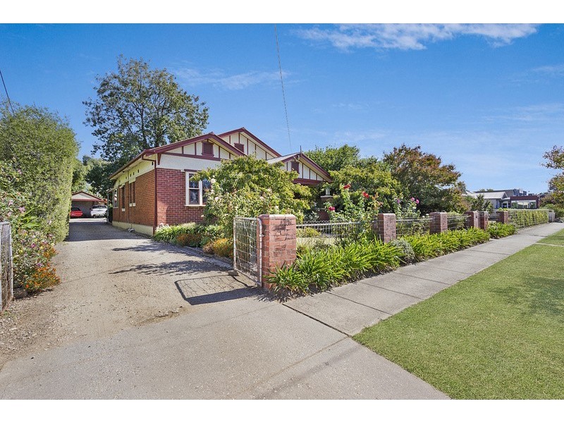 25 & 27 Hovell Street, Wodonga VIC 3690