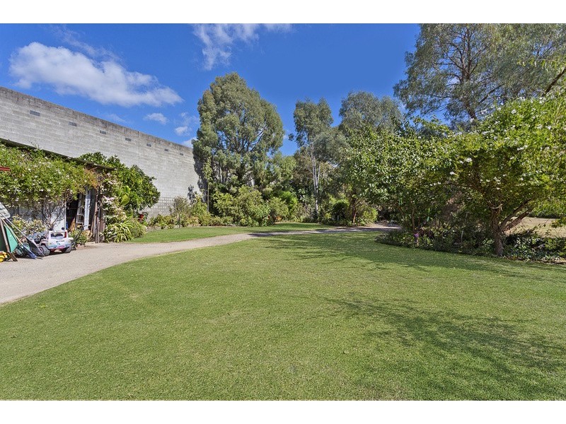 25 & 27 Hovell Street, Wodonga VIC 3690