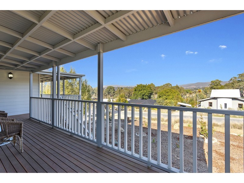 13 McEvoy Lane, Yackandandah VIC 3749