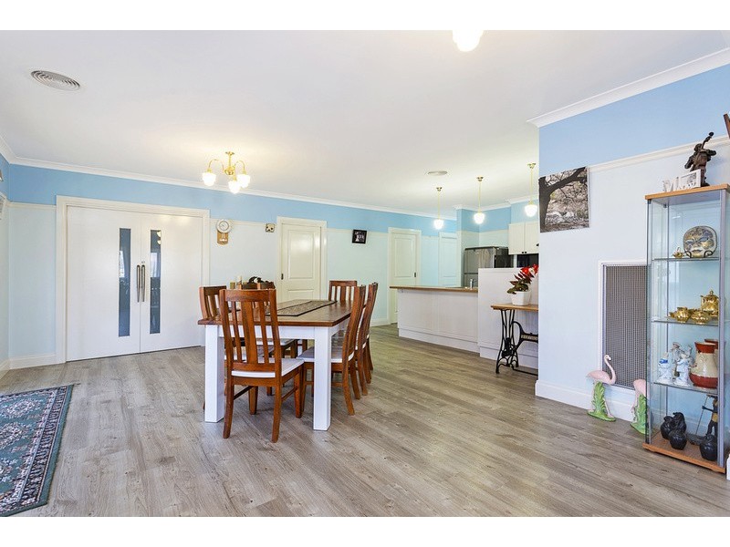 13 McEvoy Lane, Yackandandah VIC 3749