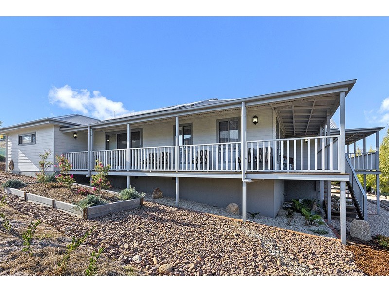 13 McEvoy Lane, Yackandandah VIC 3749