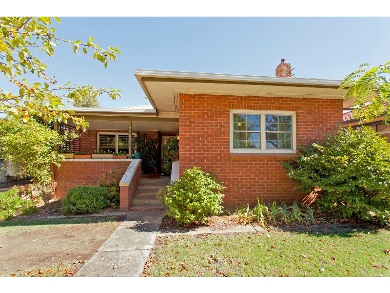 9 Queen Street, Corowa NSW 2646