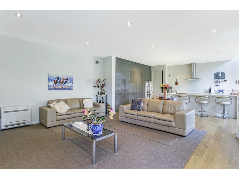 2 Parkland Drive, Wodonga VIC 3690