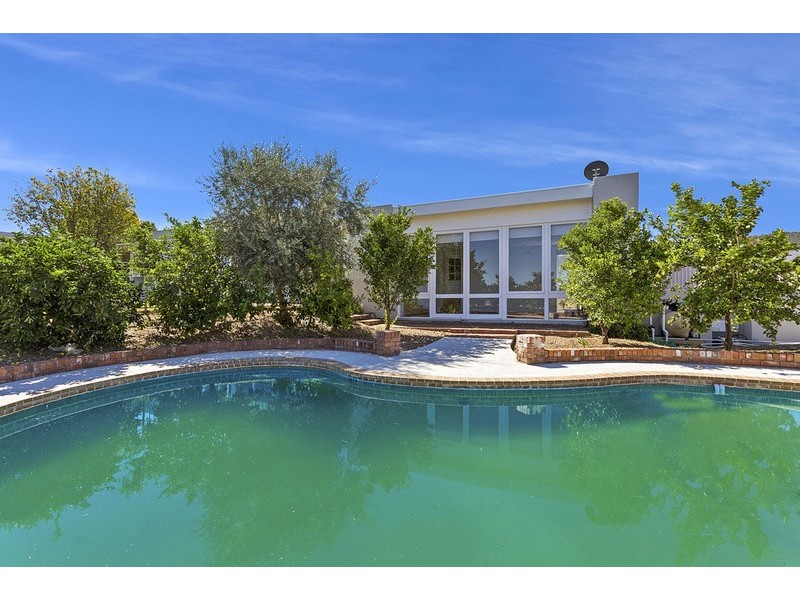 15 Stafford Road, Albury NSW 2640