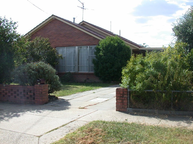 10 McGeogh Court, Wodonga VIC 3690