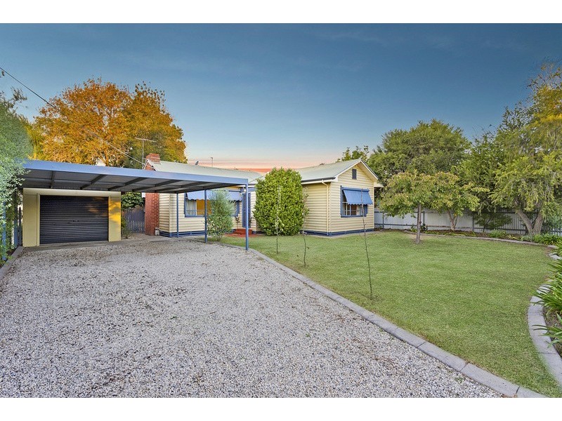 74 William Street, Wodonga VIC 3690