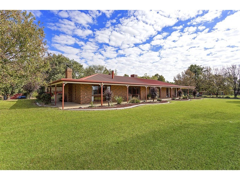 19 Elliots Road, Barnawartha VIC 3688